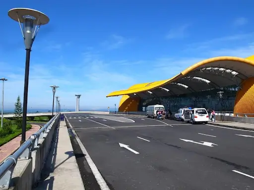 Xe Đón Sân Bay Đà Lạt – Đưa Đón Tận Nơi, Giá Rẻ, Đặt Xe Nhanh 24/7
